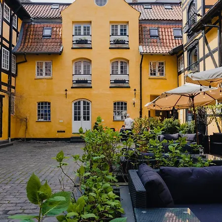 Capsule Nyhavn63 Copenhague