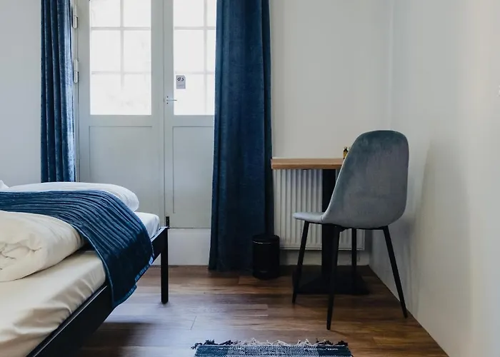 Capsule Nyhavn63 Хостел *