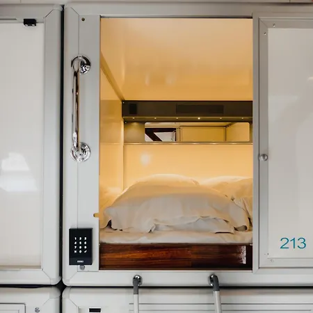 Hostel Capsule Nyhavn63