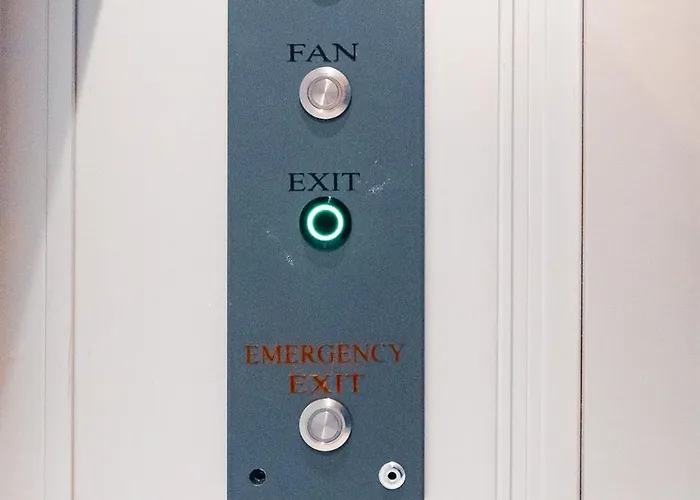 Capsule Nyhavn63 Hostel *